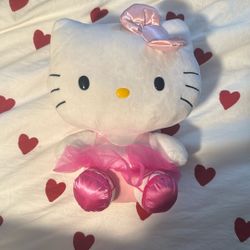 Hello Kitty 12”