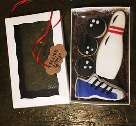 Bowling gift box