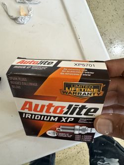 Spark Plug For Cars Autolite Xp5701