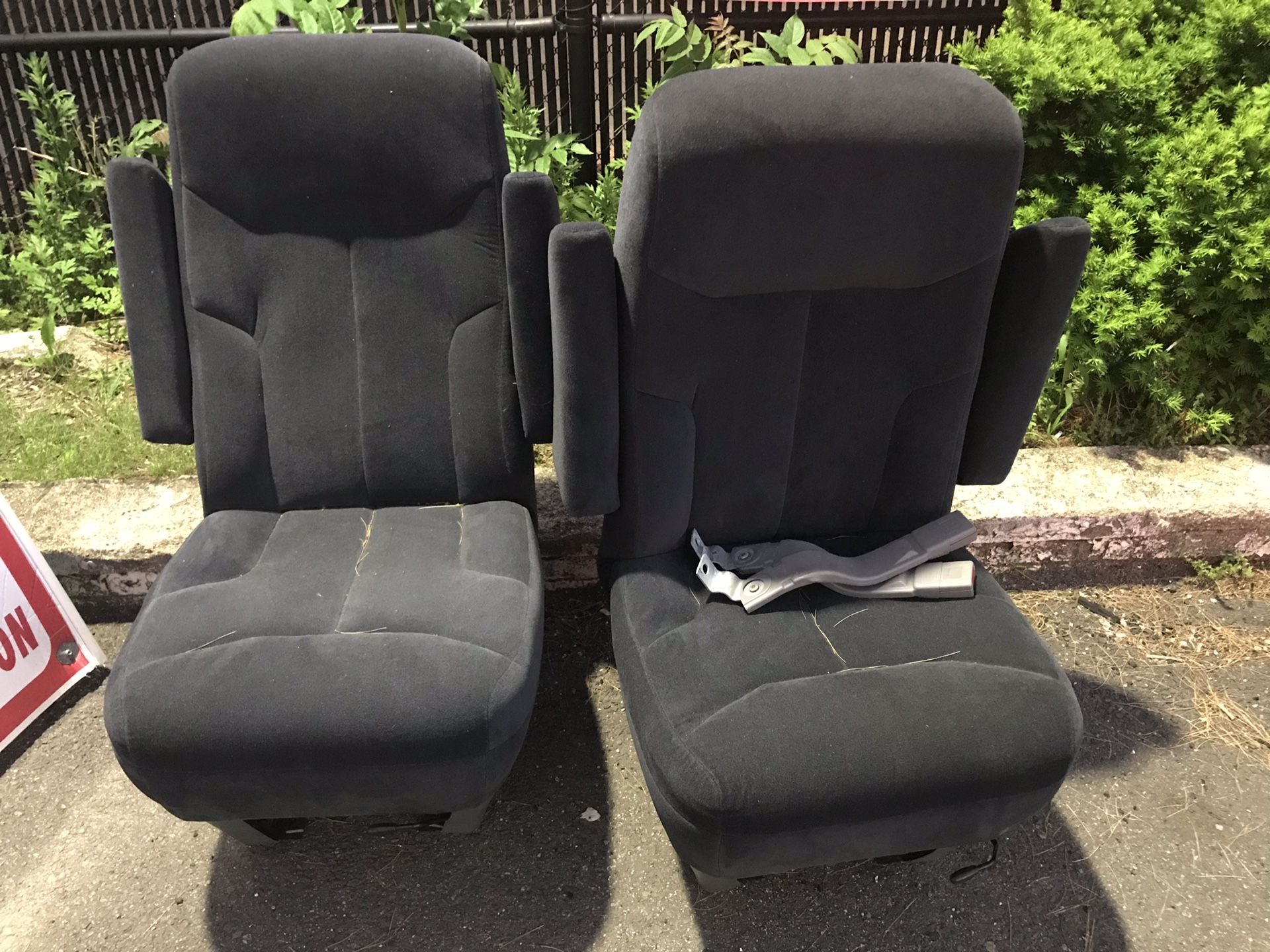 2001 Chevy Mark III Conversion Van captain chairs