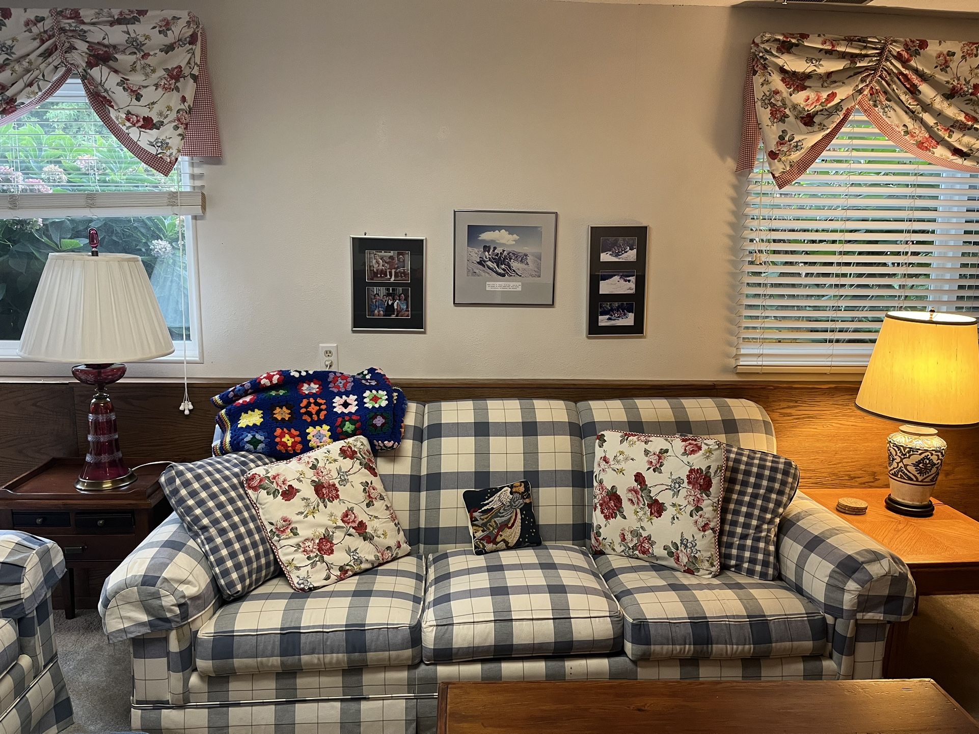 Blue Plaid Broyhill Couch and Loveseat