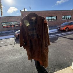 Vintage Brown Suede Leather Coat with Plaid Lining – Women’s