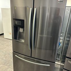 Black Stainless Steel Samsung Refrigerator 