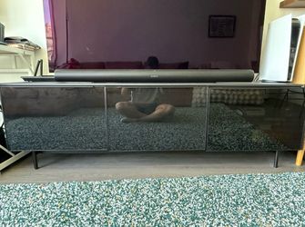 Tv stand