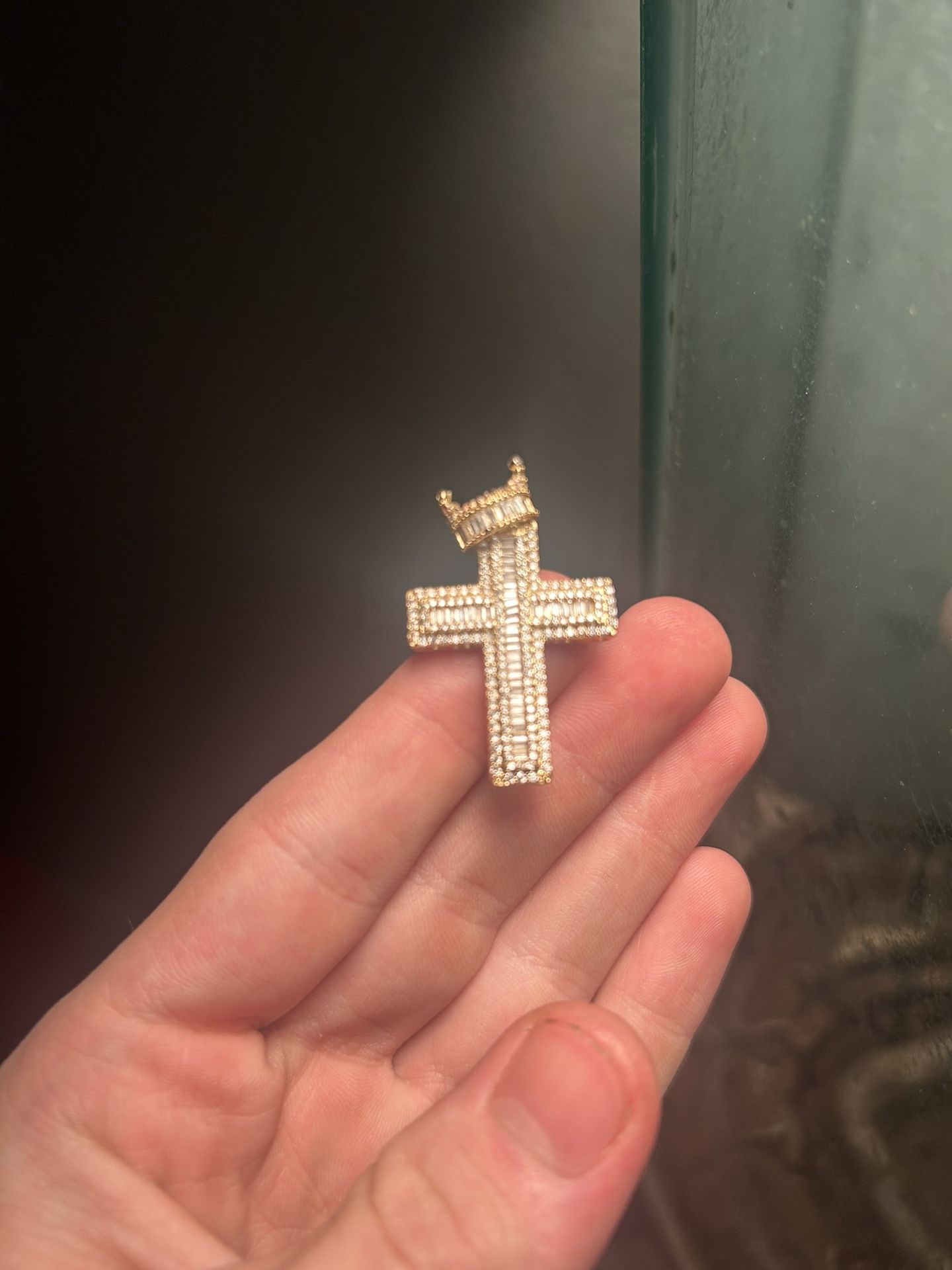 Gold Cross Pendant 