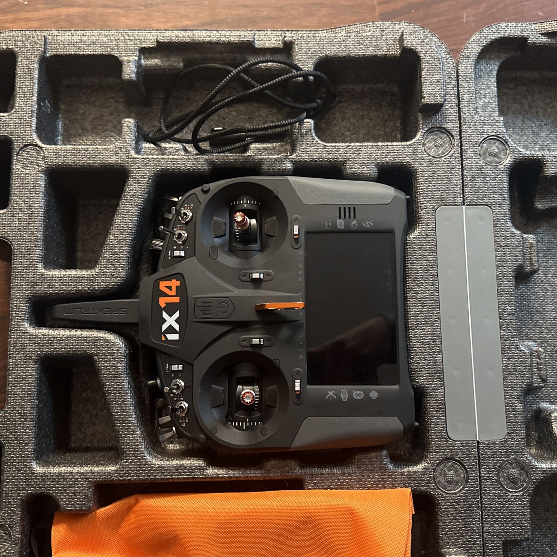 Spektrum iX14 rc radio transmitter