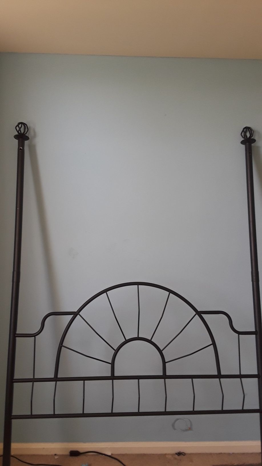 4 post canopy bed frame