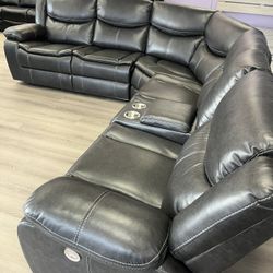 New Power Sectional Sofa With Three Power Recrecliner’s