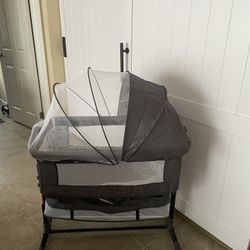 Bassinet (Yadaqe)