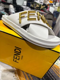 F endi woman’s slides size 40