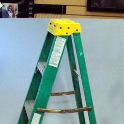 Werner 4 Ft. Fiberglass Ladder Model # 5904
