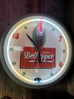 Vintage 1950’s Neon Dr. Pepper Clock