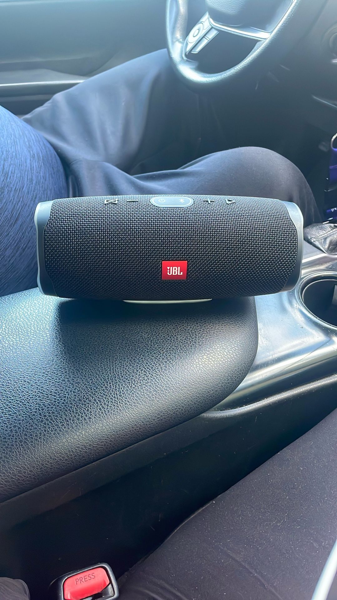 JBL Charge 4