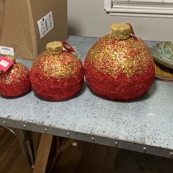 Light Ornaments  Christmas  Decorations 