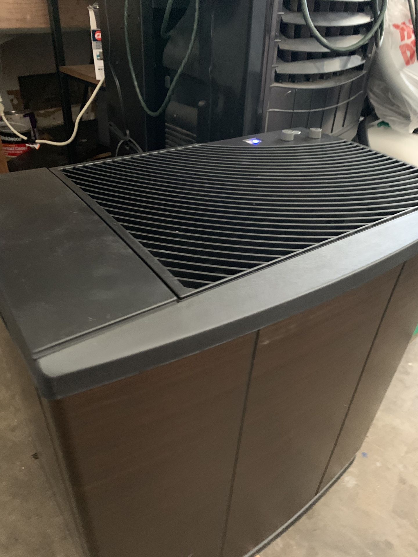 Aircare digital humidifier cover large area 4.75 Ga relief from dry air open box excellent condition