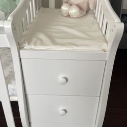 Sorelle Princeton Elite Panel Crib and Changer