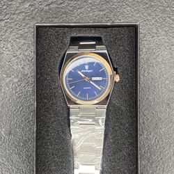 WG 40mm Stainless Steel Watch 