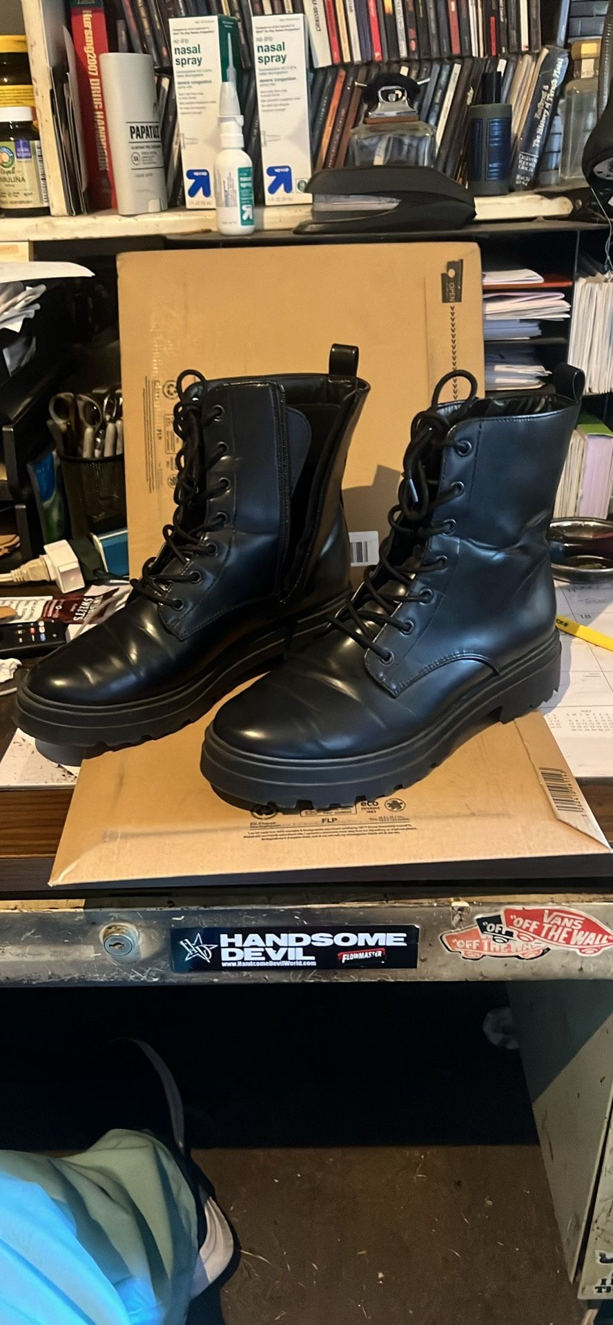 MENS BOOTS