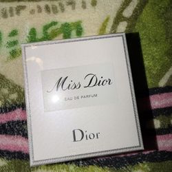 Miss Dior Women Fragrance 