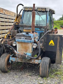 Blue Ford 6610 tractor