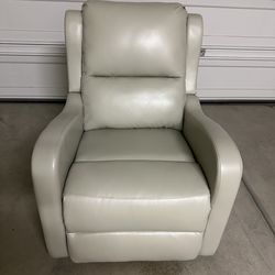 Recliner Chair