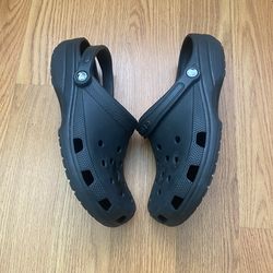 men’s Croc’s size 11 $ 45 OBO