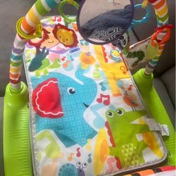 Fisher price glow and grow kick