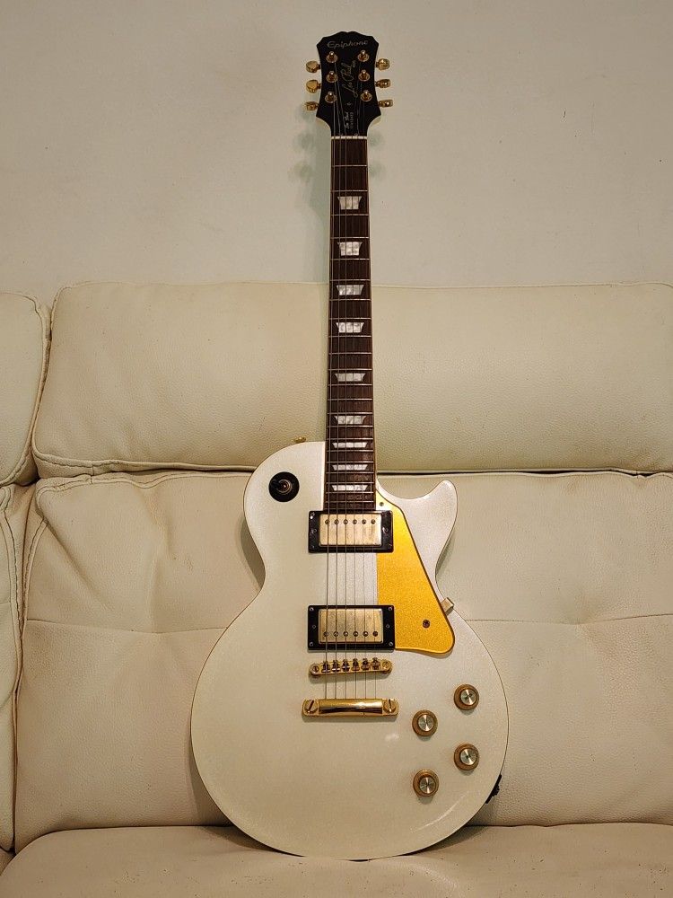 Limited Edition Epiphone Les Paul Royale Electric Guitar