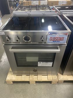 Bertazzoni Professional Series  PROF304INSXT 30 Inch Freestanding Induction Range 