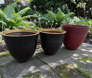 $35 for all 3! Three Plastic Resin Garden Planter Pots! (2) 19x16in and (1) 22x19in