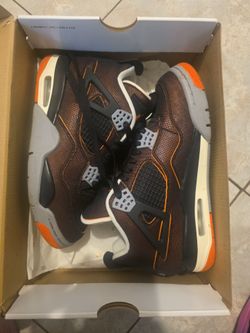 Jordan 4 Retro