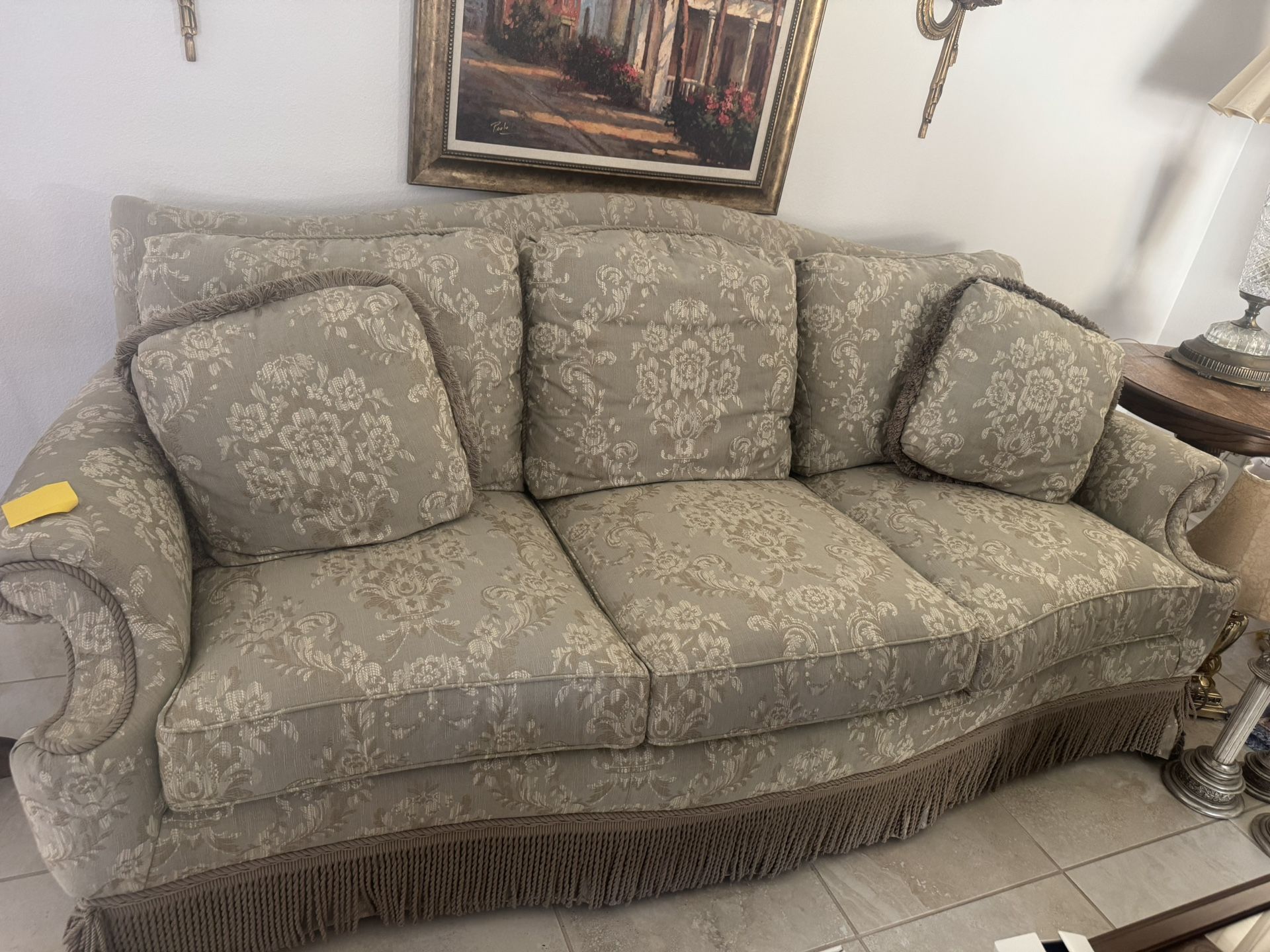 Couch & Chair