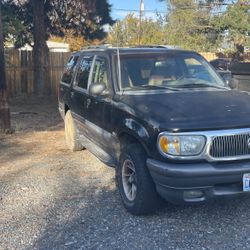 1998 Mercury Mountaineer 