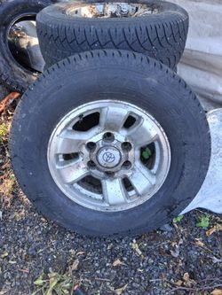 Toyota pick up tires