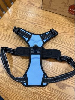 Dog Harness No Pull, Reflective Adjustable No Choke Pet Vest (Blue, Large )