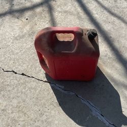 Gas Plastic 5 Gal 