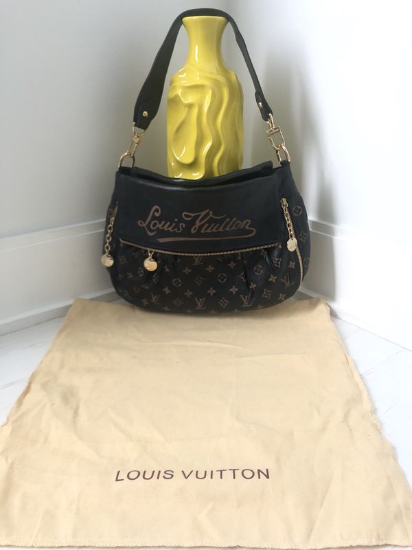 Louis Vuitton Monogram Handbag for Sale in Mount Pleasant, SC - OfferUp