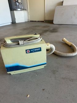 Vintage Hoover built like a tank. Attachments included FREE