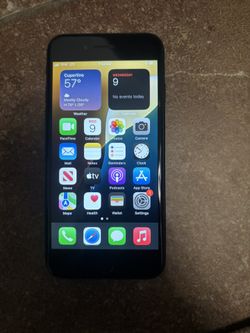 iPhone SE 64GB Unlocked