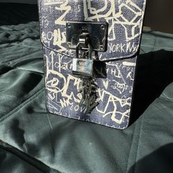 DKNY Women's Everyday Multipurpose Handbag Crossbody 