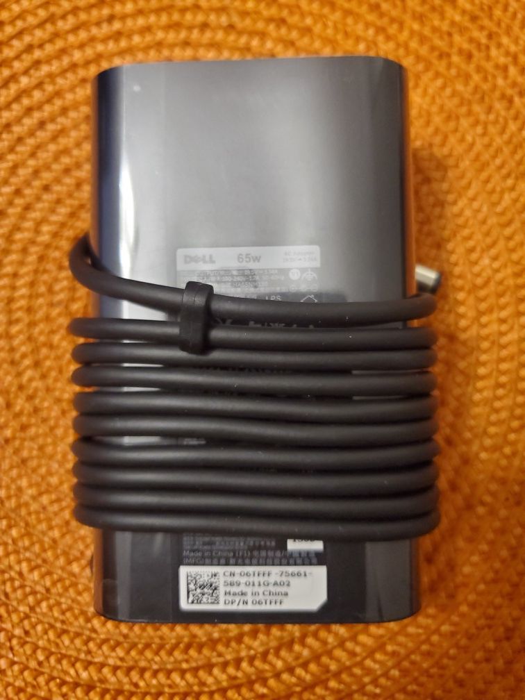 Brand New Dell OEM Laptop Charger 65Watt Genuine Slim AC Power Adapter