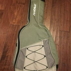 FIRST ACT 38” Soft Guitar Bag, Backpack with Shoulder Straps, Green (Good condition) PICK UP IN CORNELIUS