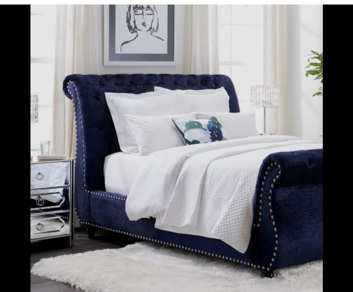 Blue Velvet Sleigh Bed-Queen W/mattress