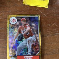 2022 Topps Series 2 Sonny Gray 1987 Silver Pack Chrome Mojo Refractor #T87C2-87