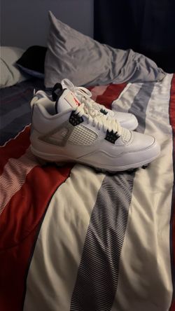 Jordan 4 cleats