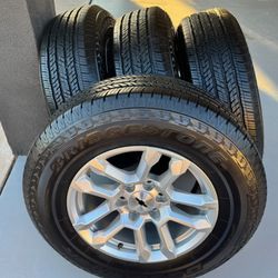 NEWLY SET! CHEVY Silverado Tahoe Suburban 18" Wheels &  Bridgestone Tires 💯