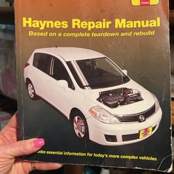 Nissan Versa Repair Manual
