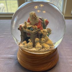 Vintage Heirloom Snow Globe, Santa’s Gift List, by Breckenridge Holidays, lighted, musical “White Christmas”, approximately 8”H x 6”W, like new condit