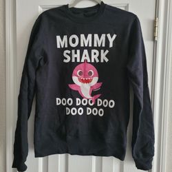Mommy Shark Sweatshirt!