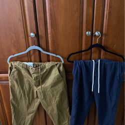  Adult Medium Khaki Joggers And Navy Sweatpants Joggers 